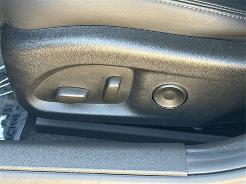 Used 2023 Cadillac CT4 Luxury image 32