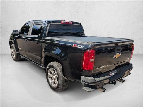 Used 2019 Chevrolet Colorado Z71 AWD/4WD image 7
