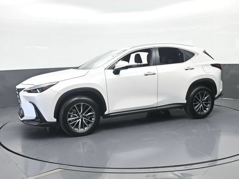 Used 2025 Lexus NX 350 AWD w/ Accessory Package (K3) image 2