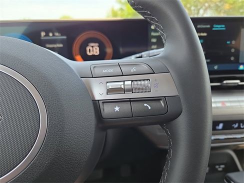 New 2025 Hyundai Kona SEL image 19