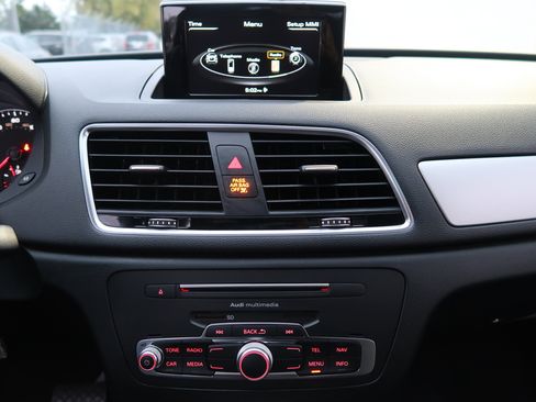 Used 2017 Audi Q3 2.0T Premium image 16