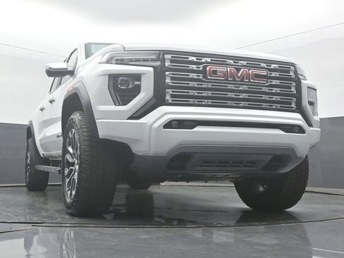 Used 2025 GMC Canyon Denali AWD/4WD image 55