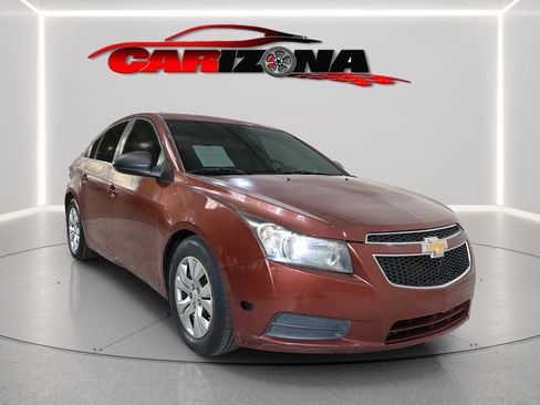 Used 2012 Chevrolet Cruze LS FWD image 1