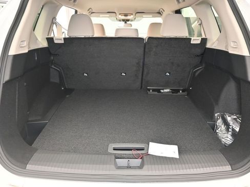 New 2025 Nissan Rogue SV image 15