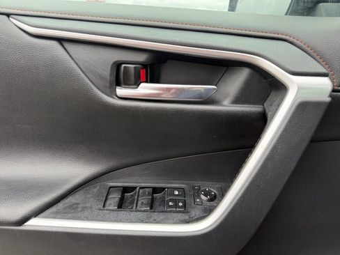 Certified 2019 Toyota RAV4 Adventure w/ Cold Weather Package AWD/4WD image 33