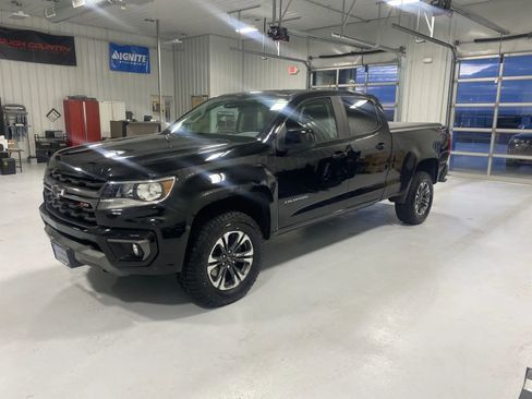 Used 2021 Chevrolet Colorado Z71 w/ Safety Package image 6