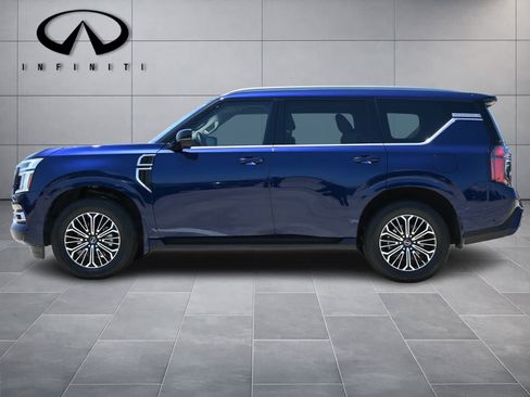 Used 2025 Nissan Armada Platinum RWD image 4
