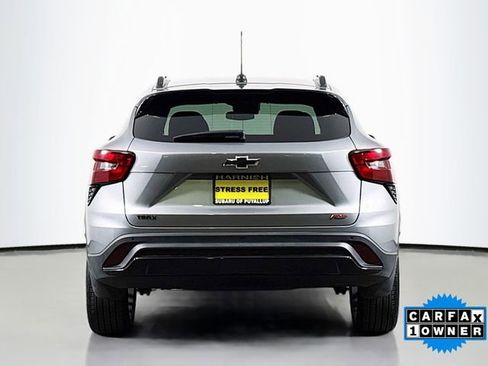 Used 2025 Chevrolet Trax RS w/ Driver Confidence Package image 6