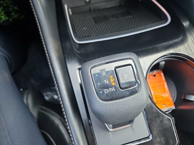 Used 2024 Nissan Rogue Platinum AWD/4WD image 26
