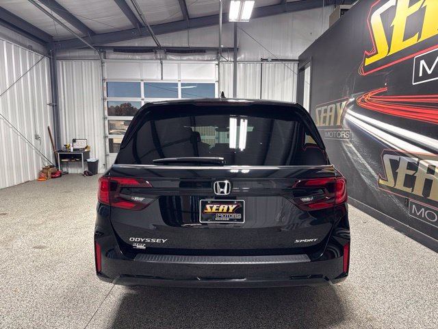 Used 2025 Honda Odyssey Sport-L image 19
