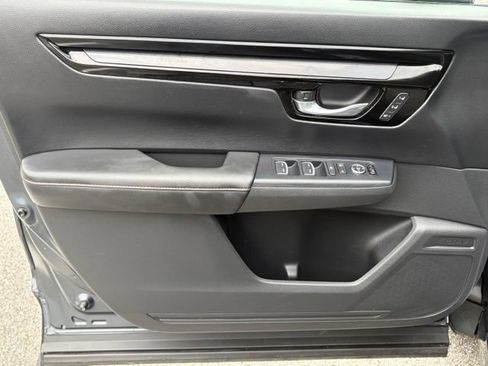 Used 2023 Honda CR-V Sport Touring image 12