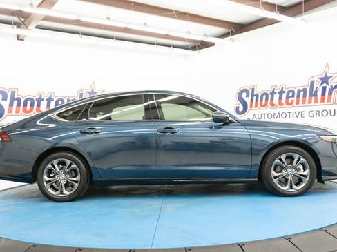 Used 2024 Honda Accord EX-L image 13