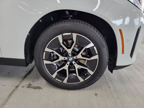 Used 2025 BMW X3 xDrive30i w/ Convenience Package image 4