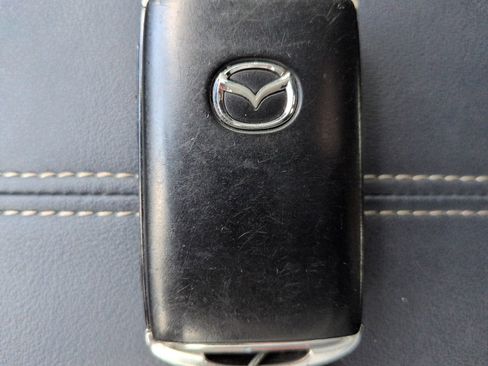 Used 2020 MAZDA CX-30 FWD image 28