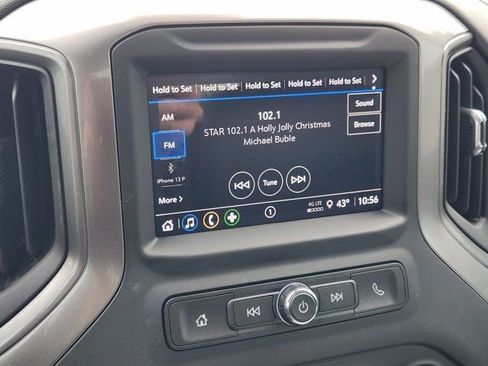 Used 2025 Chevrolet Silverado 2500 W/T image 5