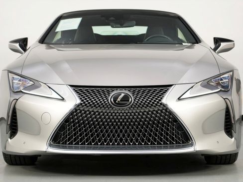 Used 2023 Lexus LC 500 Convertible image 7