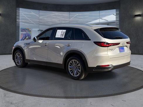 Used 2025 MAZDA CX-90 3.3 Turbo w/ Preferred Package AWD/4WD image 4