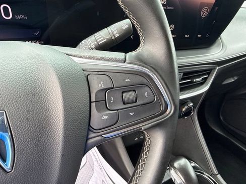 Used 2024 Buick Encore GX Preferred FWD image 28