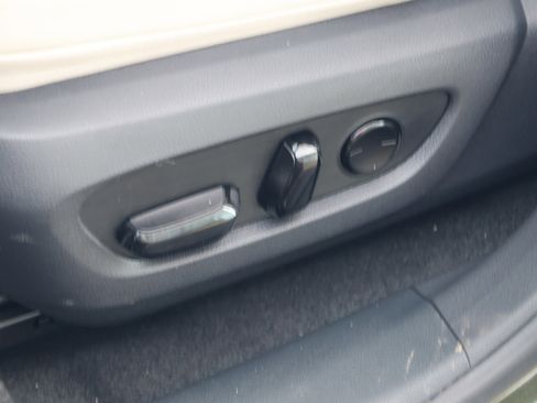 Certified 2023 Lexus RX 350 Premium Plus w/ Accessory Package (Z1) image 33