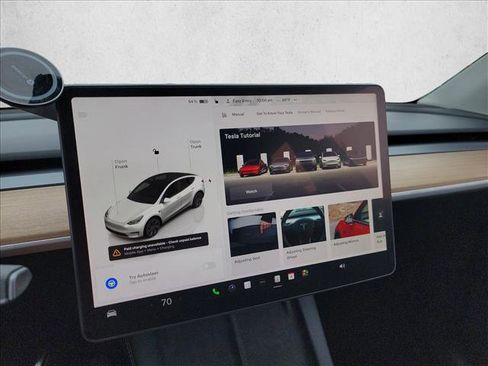 Used 2024 Tesla Model Y Long Range image 19