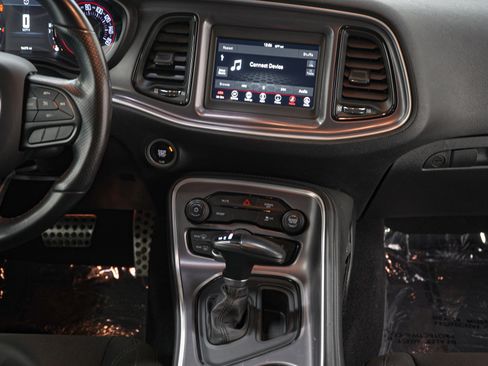 Used 2020 Dodge Challenger SXT w/ Blacktop Package image 15