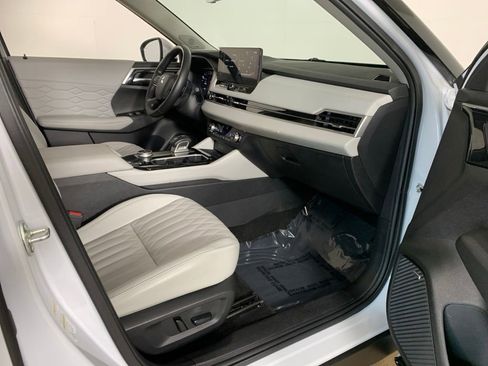 Used 2025 Mitsubishi Outlander SEL FWD image 41