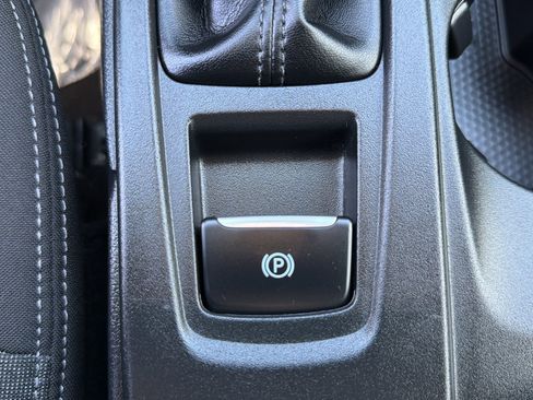 Certified 2024 Ford Ranger XLT image 9