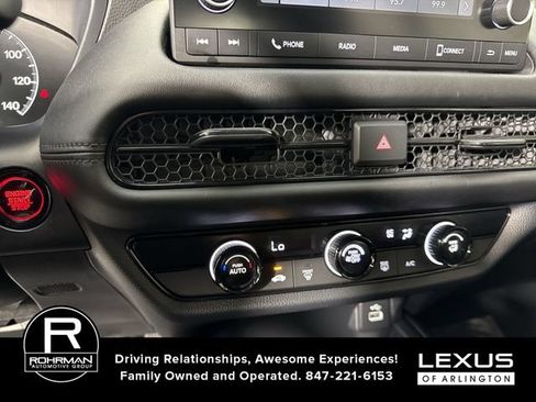 Used 2023 Honda HR-V LX image 9