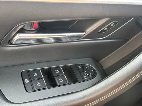 Used 2024 MAZDA CX-90 Plug-In Hybrid w/ Premium Pkg image 19