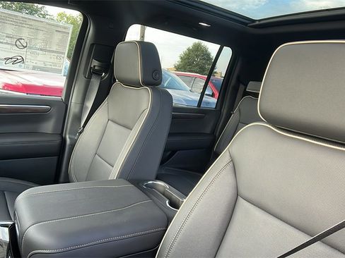 New 2026 Chevrolet Suburban Premier w/ Sun And Tow Package image 15