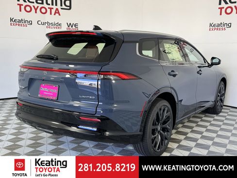 New 2026 Toyota Crown Signia image 14