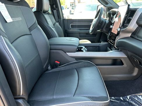 New 2026 RAM 2500 Laramie AWD/4WD image 13