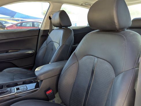 Used 2019 Kia Optima EX w/ EX Premium Package image 14