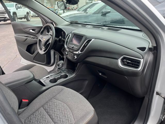 Used 2022 Chevrolet Equinox LT AWD/4WD image 19