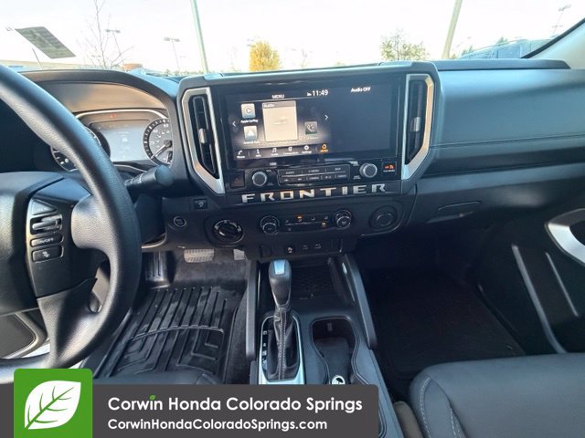 Used 2025 Nissan Frontier SV AWD/4WD image 24