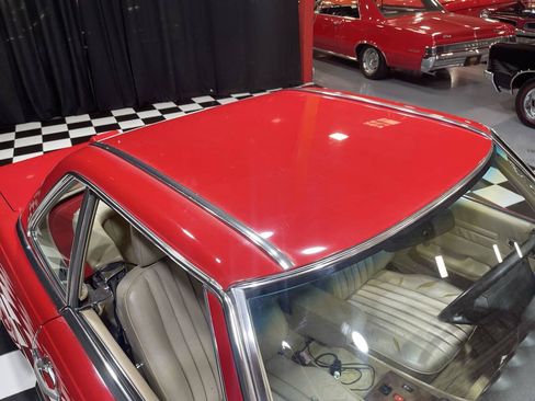 Used 1989 Mercedes-Benz 560 SL image 12
