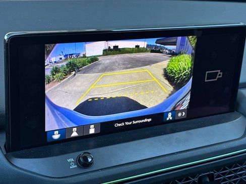 Used 2024 Honda Accord Sport image 19