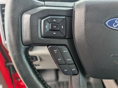 Used 2019 Ford F150 XLT w/ Equipment Group 302A Luxury image 16