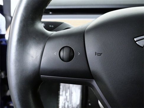 Used 2018 Tesla Model 3 Long Range image 24