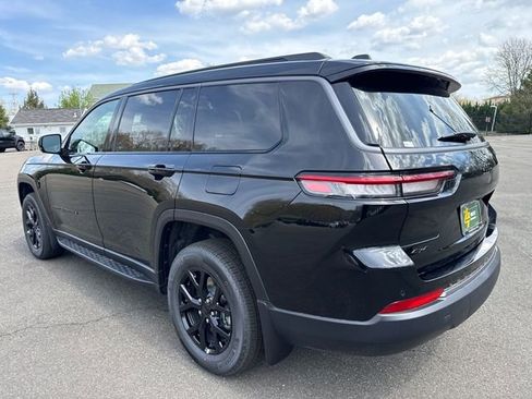 New 2026 Jeep Grand Cherokee L 4WD image 11