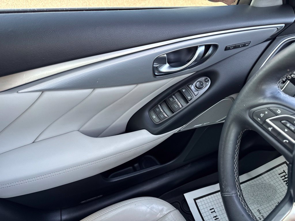 Used 2022 INFINITI Q50 Luxe w/ Cargo Package RWD image 19