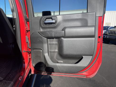 Used 2022 Chevrolet Silverado 2500 Custom w/ Snow Plow Prep/Camper Package image 16