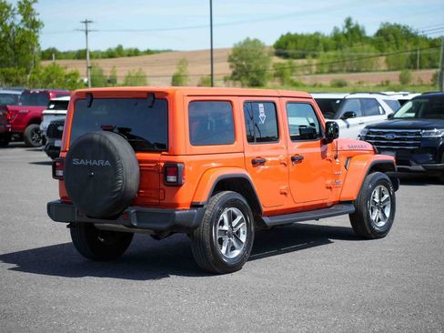 Used 2020 Jeep Wrangler Unlimited Sahara w/ Uconnect 4C Nav & Sound Group AWD/4WD image 5