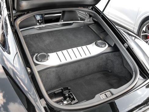 Used 2021 Porsche 718 Cayman w/ Premium Package image 55