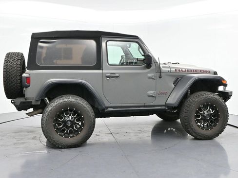 Used 2018 Jeep Wrangler Rubicon AWD/4WD image 8
