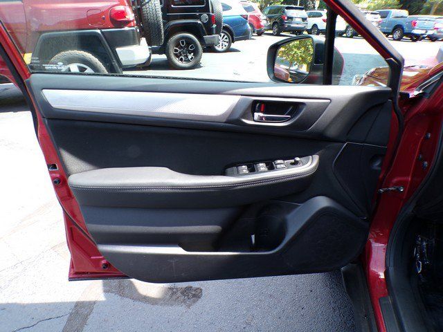 Used 2018 Subaru Outback 2.5i Premium AWD/4WD image 20