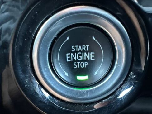 Used 2024 GMC Sierra 1500 SLT image 35