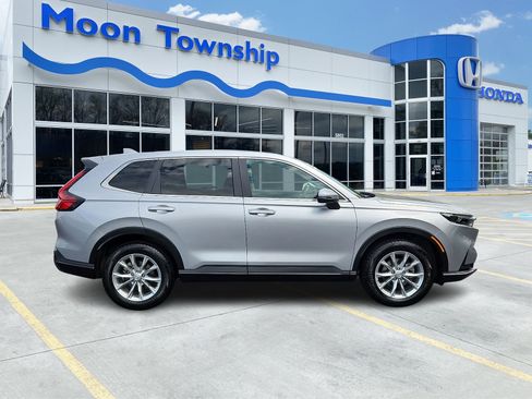 Used 2023 Honda CR-V EX-L image 7