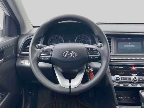 Used 2020 Hyundai Elantra SEL w/ Cargo Package (C1) FWD image 14