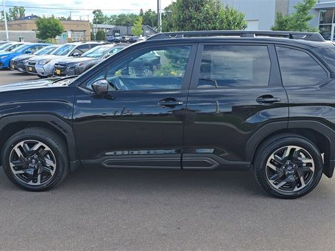 New 2025 Subaru Forester Limited image 8